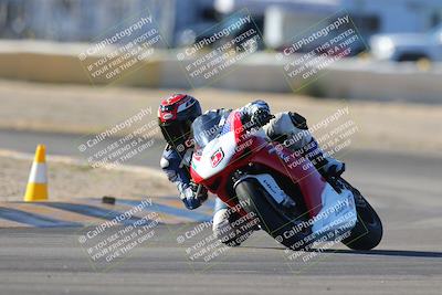 media/Dec-10-2023-SoCal Trackdays (Sun) [[0ce70f5433]]/Turn 2 (10am)/